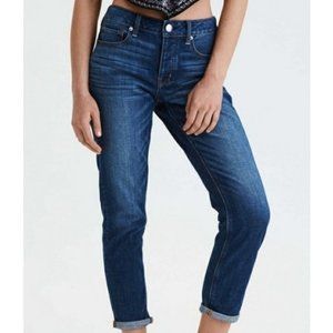 American Eagle Hi-Rise Tomgirl Jeans